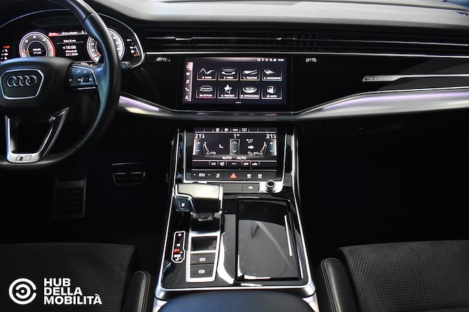 AUDI Q8 50 TDI 286 CV quattro tiptronic Sport